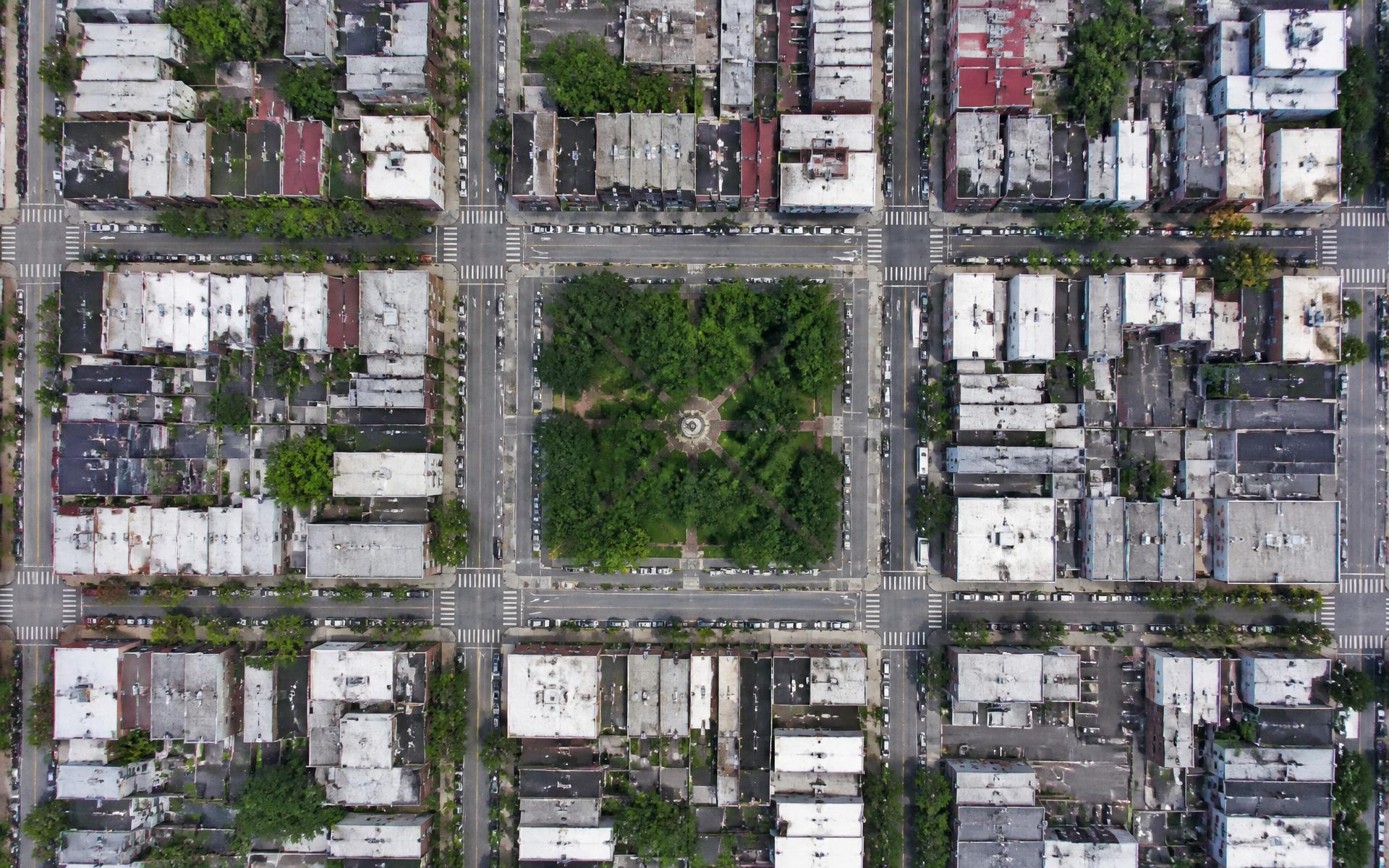 Overhead view of Dilworth's historic street grid in Charlotte, North Carolina